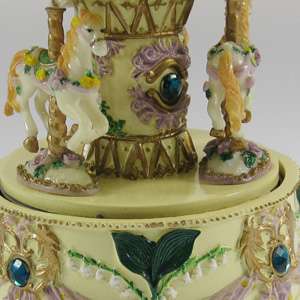 Collectible Music Box Musical Carousel Yellow Green Plays Edel Weiss 6 