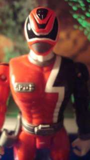 LOOSE Red Power Ranger  SPD Power Rangers 2004 BANDAI  