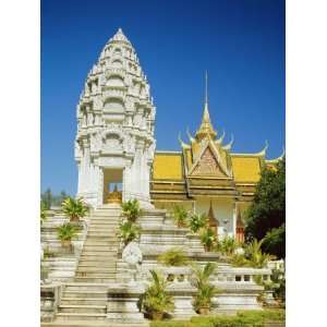  Stupa of Sihanouks Daughter, Royal Palace, Phnom Penh 