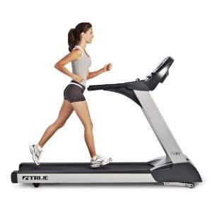  TRUE PS900 Commercial Treadmill